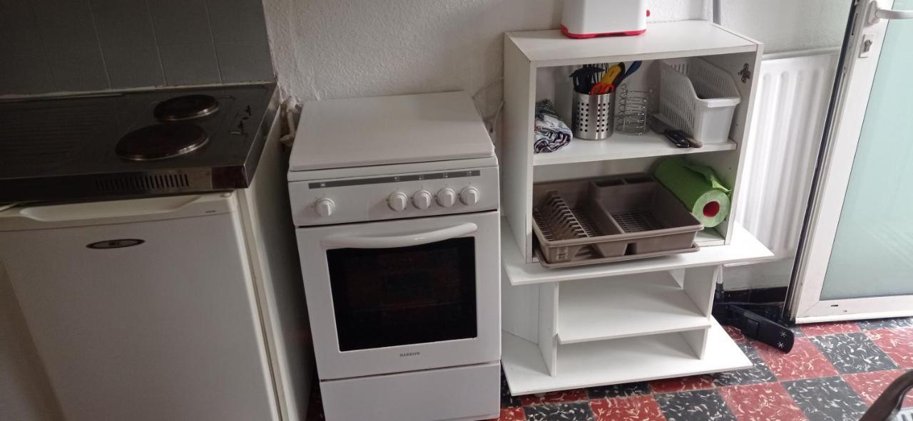 Appart Independant, 1 Lit Deux Personnes Et 1 Appoint Piscine Jardin Direct Gare Aeroport Et Jardin Toulouse Exterior foto